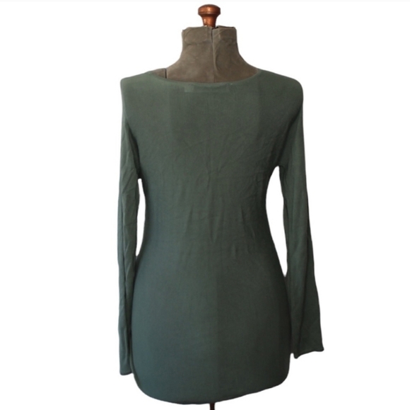 Soft green long sleeved tunic shirt - Size Small - Picture 2 of 4
